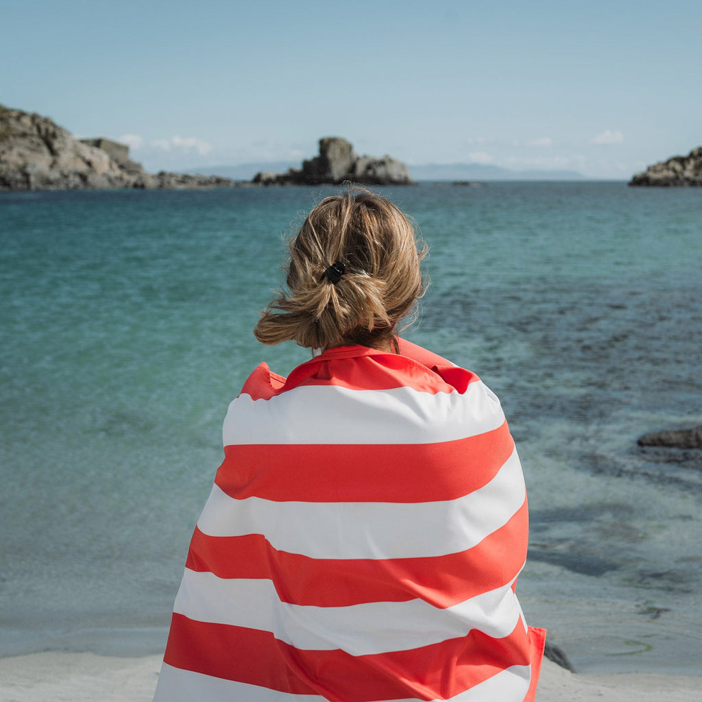 dock and bay towels beach