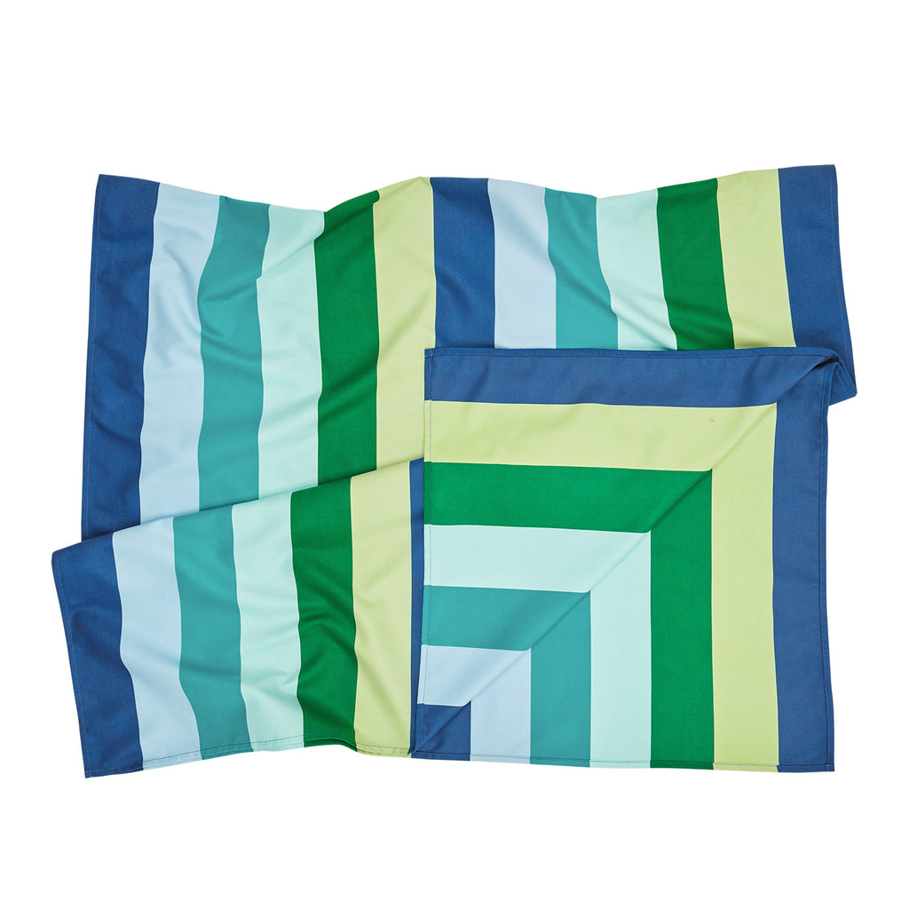 dock and bay towels beach