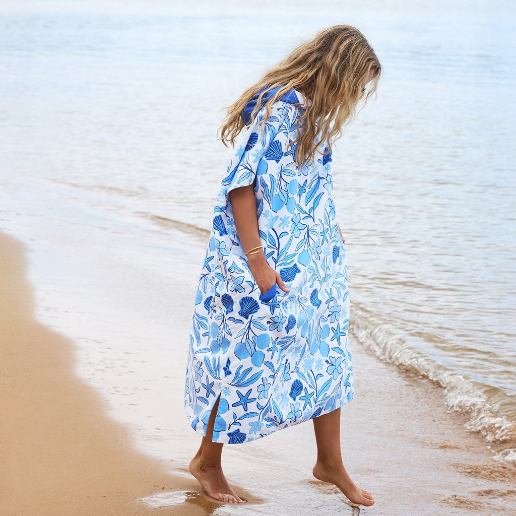 dock and bay poncho adults