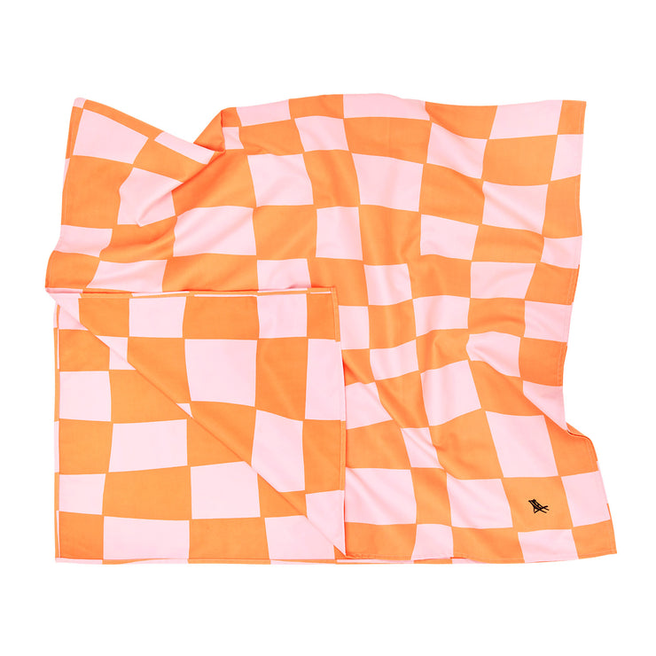 dock and bay towels beach