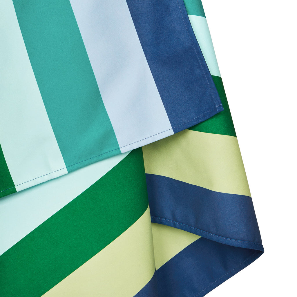 dock and bay towels beach