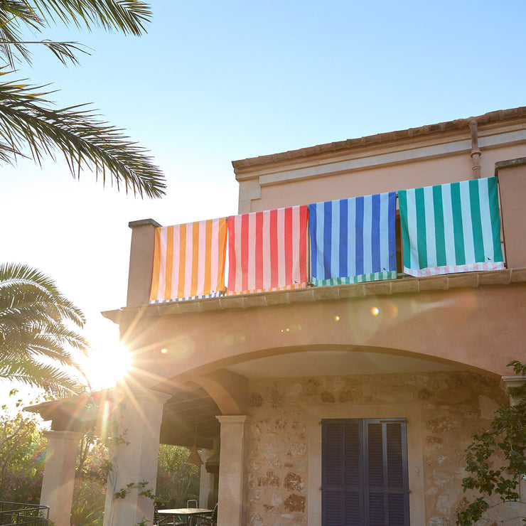 dock and bay towels beach