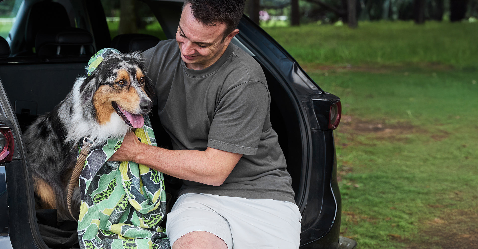 Dock & Bay Dog Towel - Undercover Walkies