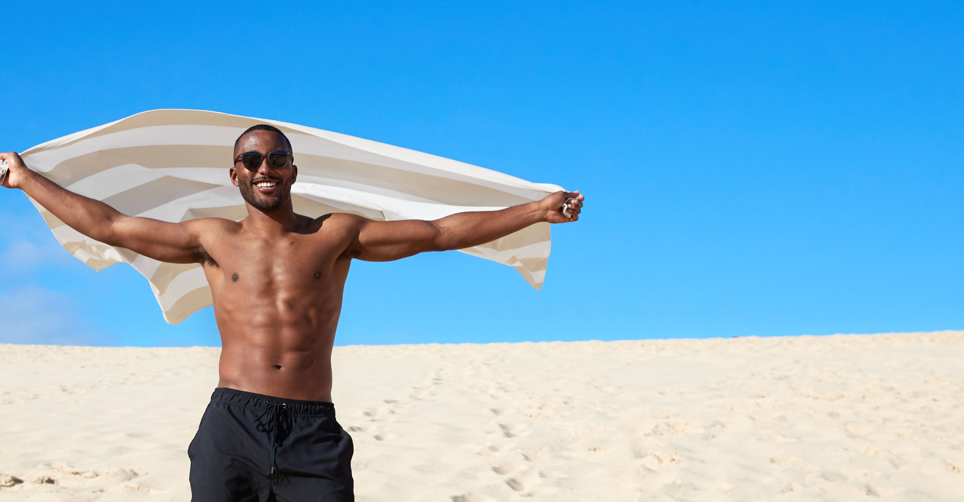 Serviette séchage rapide Dock & Bay - Beige Bora Bora