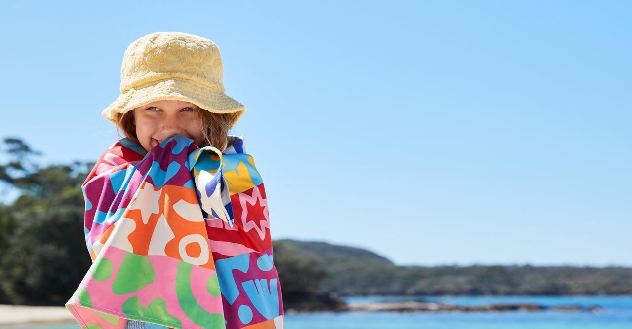 Serviette de plage Dock & Bay pour enfants - Le pouvoir de la positivité